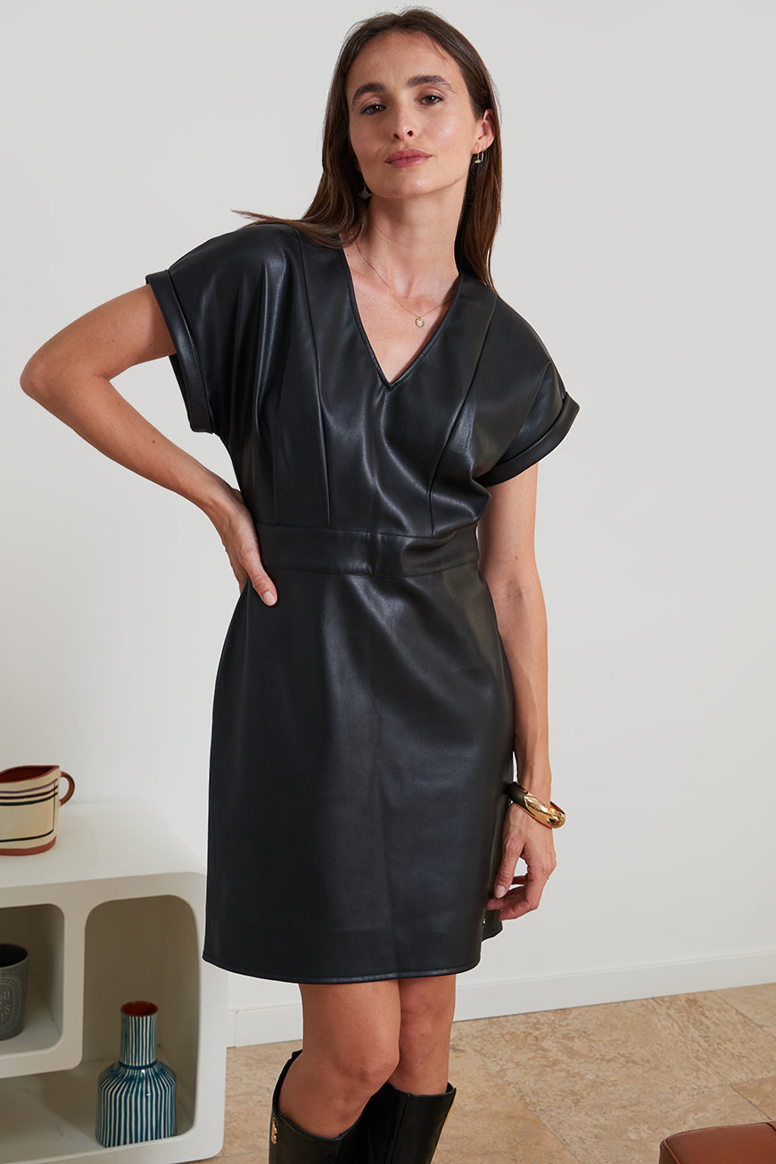 ROBE IANOVA NOIR