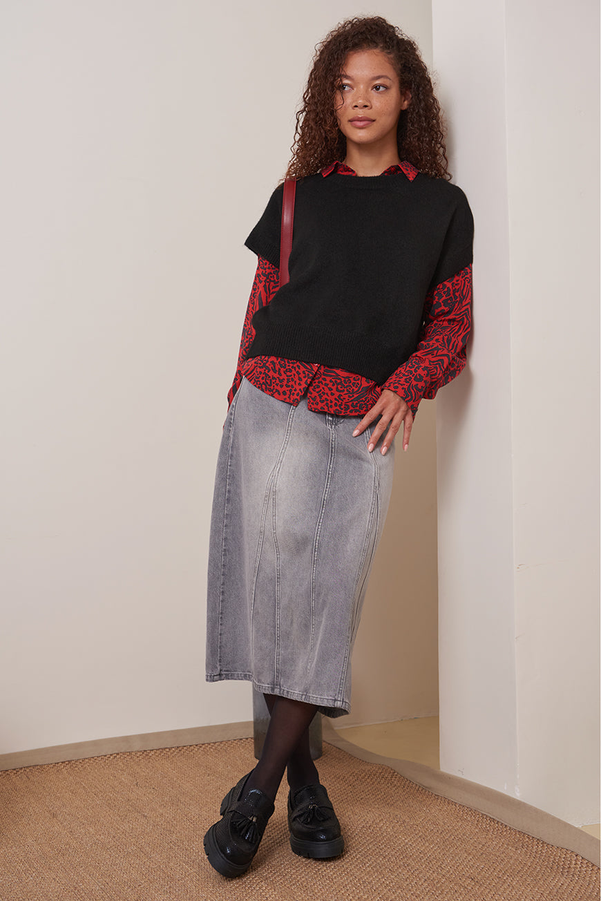 PULL SANS MANCHE JELILA