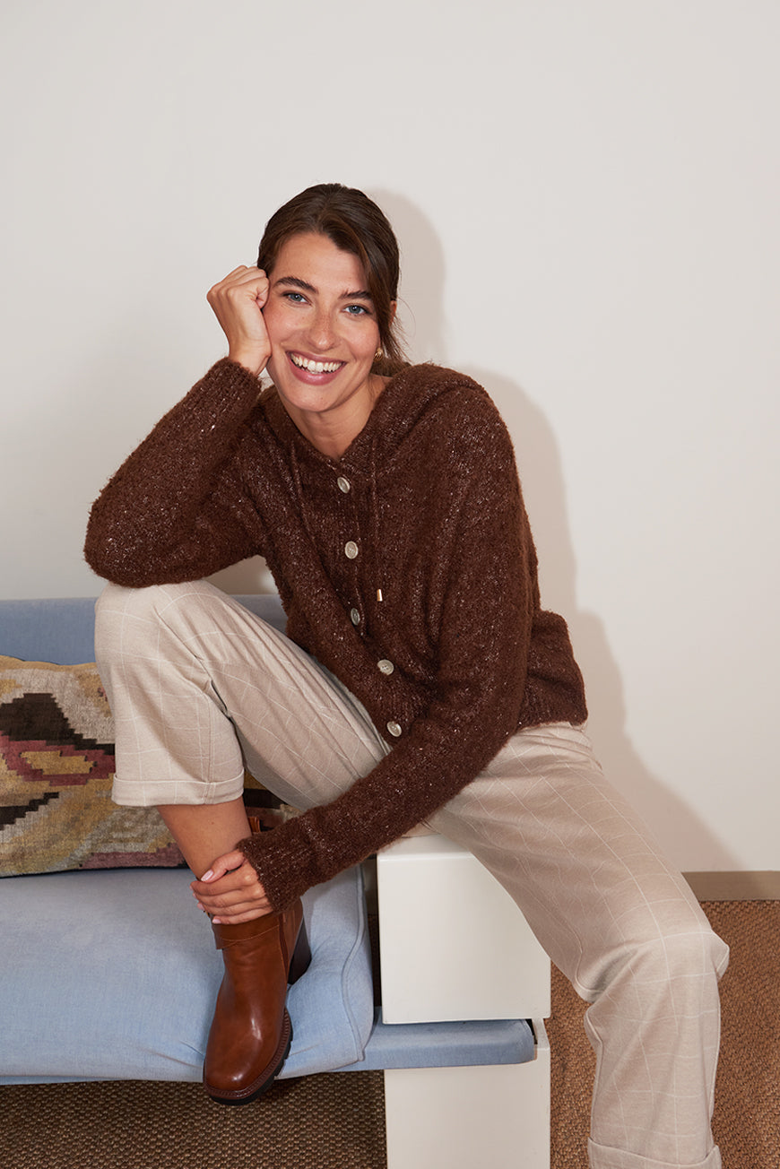 GILET COURT A CAPUCHE JASMINE