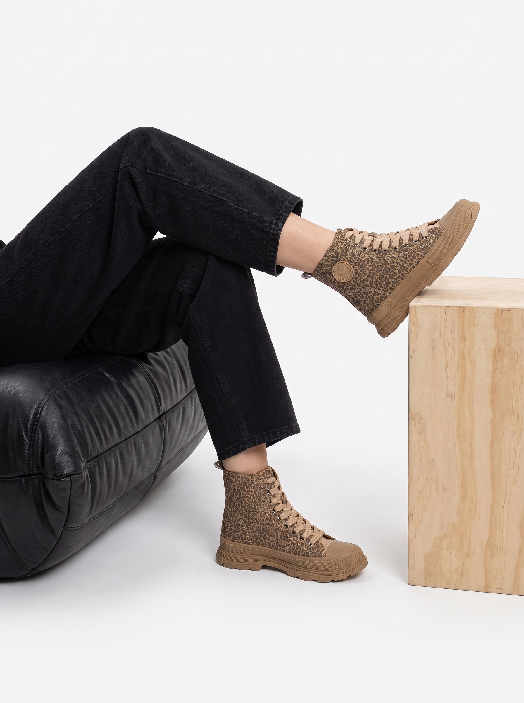BASKETS ELENA CAMEL LEO