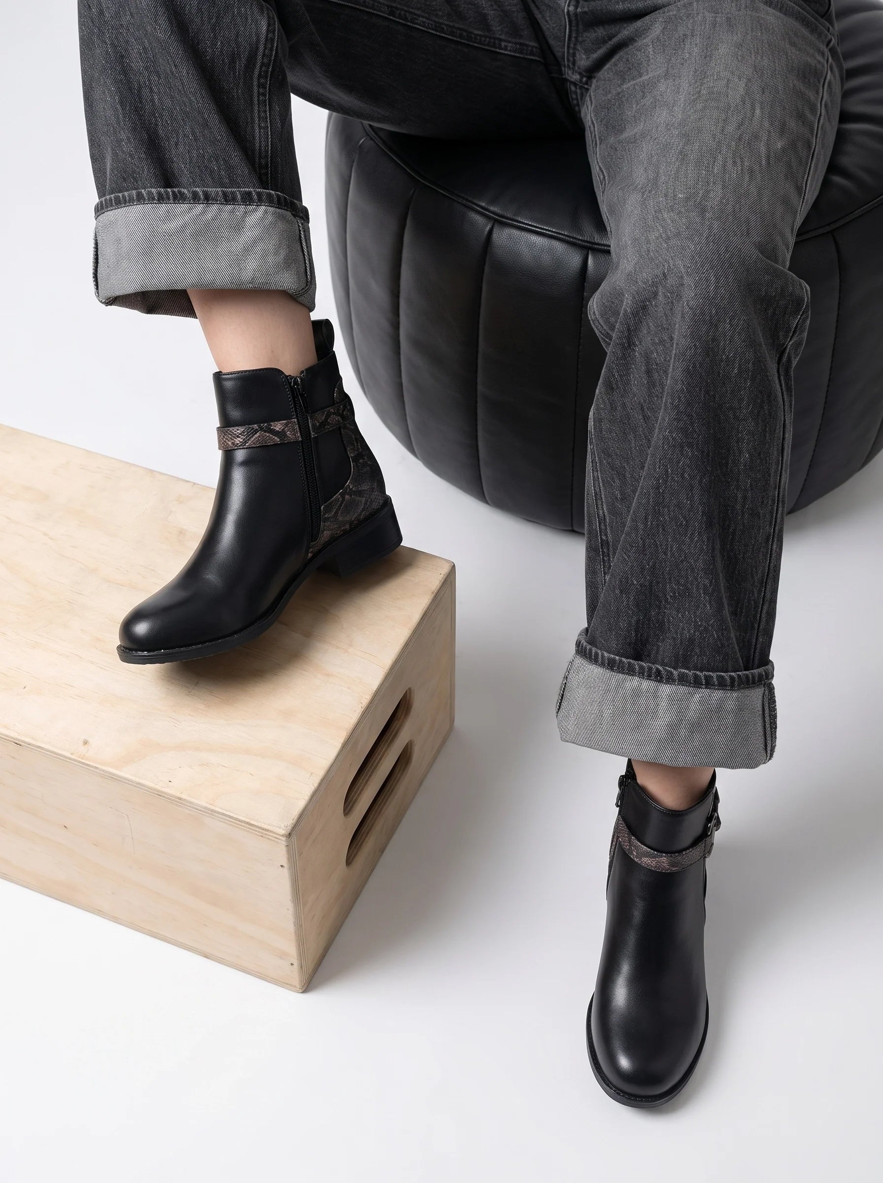 BOTTINES PILAR NOIR / NOIR SNAKE