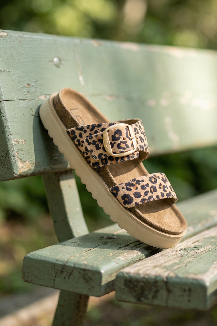 COMPENSEES NOELLANIE LEOPARD SUEDINE