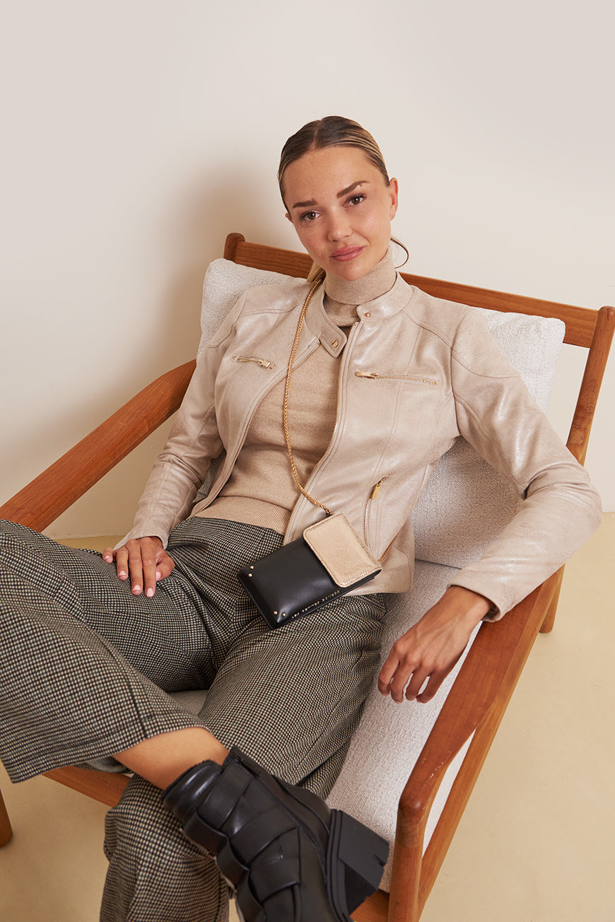 ETUI SMARTPHONE NOIR DORE MARJANE