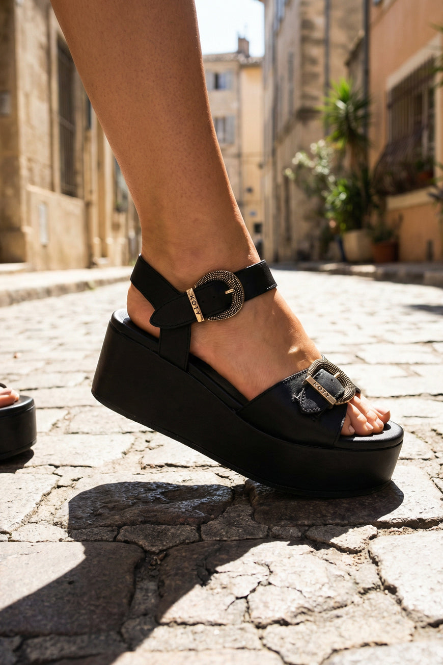 COMPENSEES NAGIHAN NOIR