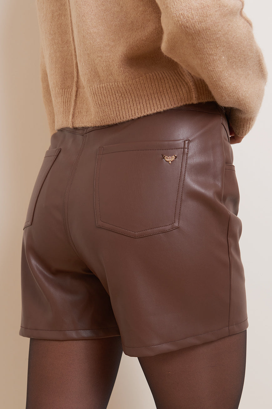 SHORT EN SIMILICUIR LUCY