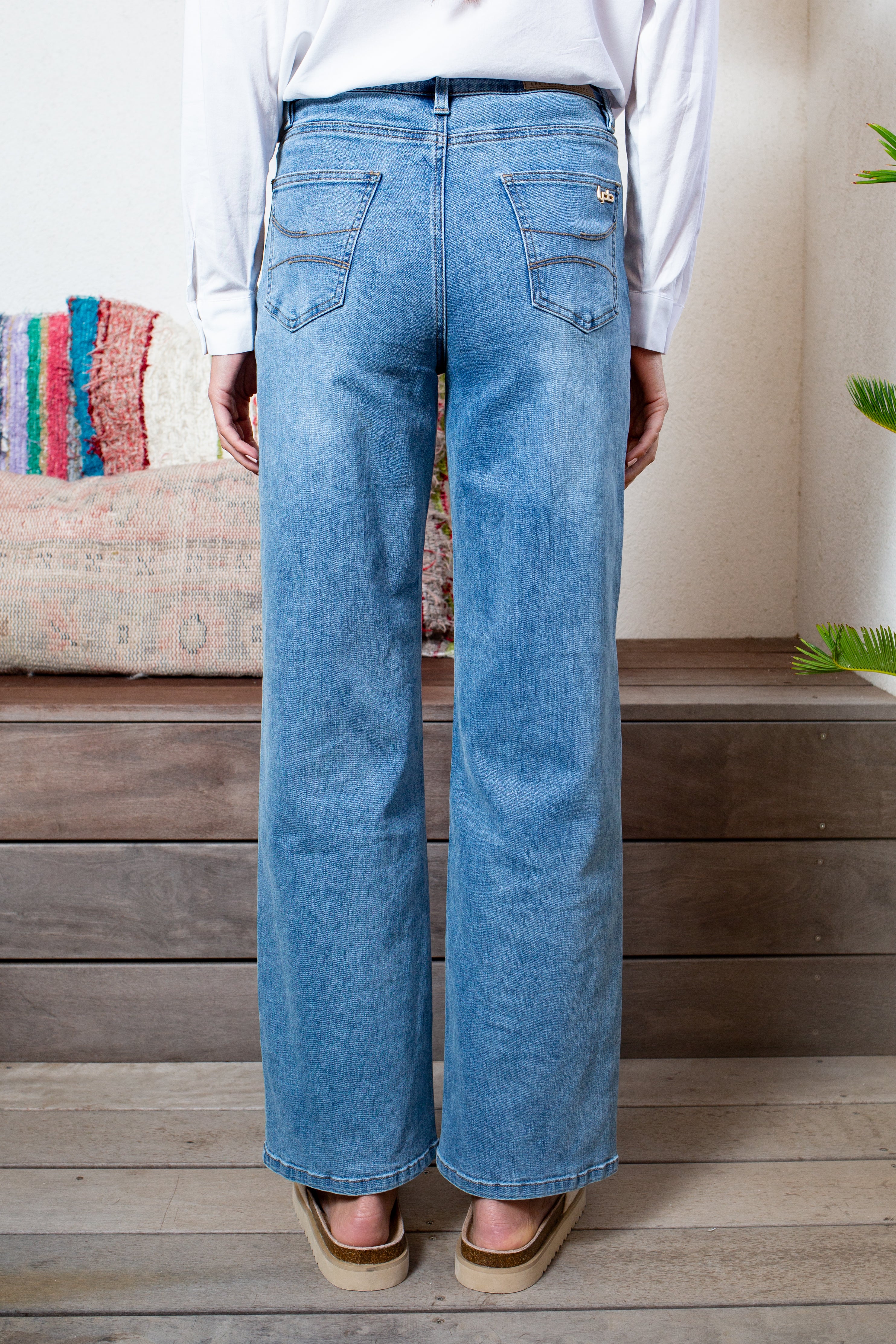 JEAN FARGO BLUE