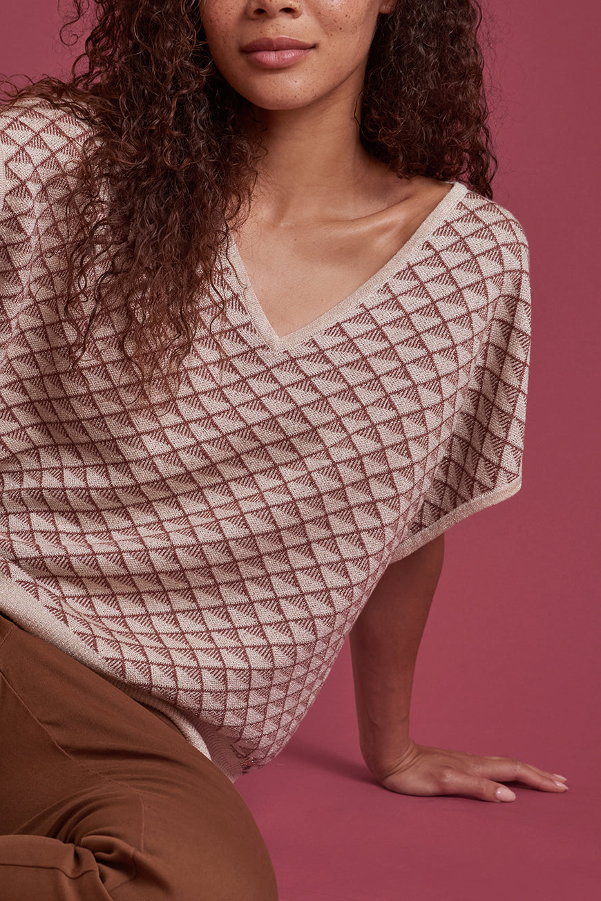 PULL SANS MANCHE COL V MALYA