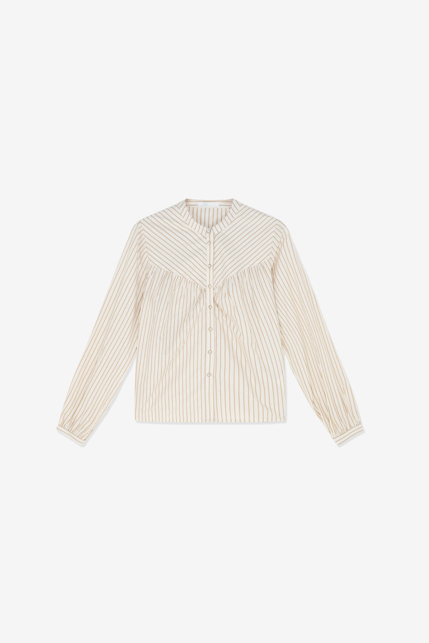Chemise Pepina écrue à rayures, empiècement chevron et manches longues évasées, vue à plat