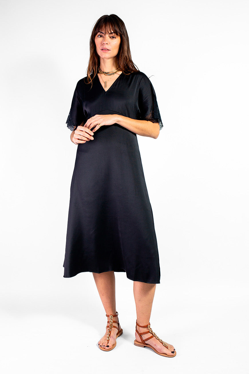 ROBE NAILY NOIR