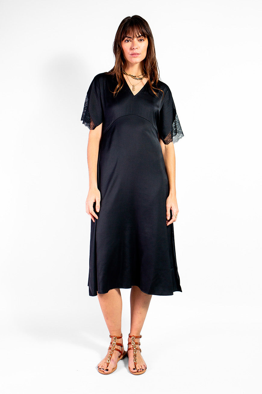 ROBE NAILY NOIR