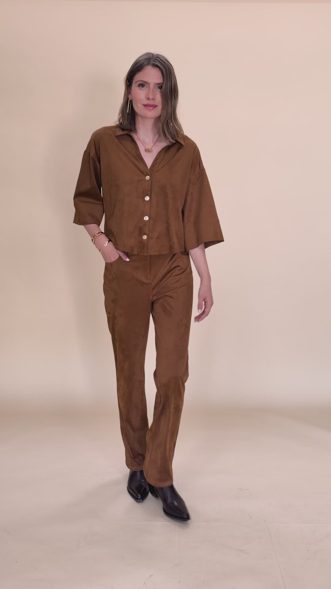 Chemise Naina brun et pantalon Perline brun