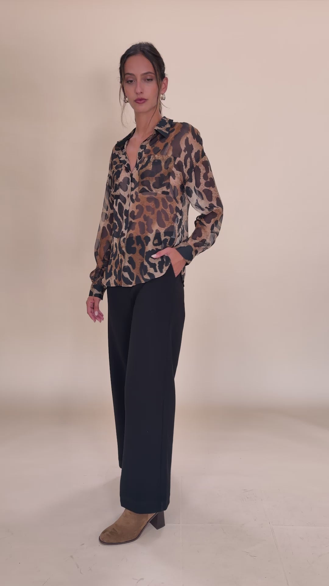 Chemise Gaelig print Malawi et pantalon Noeline noir